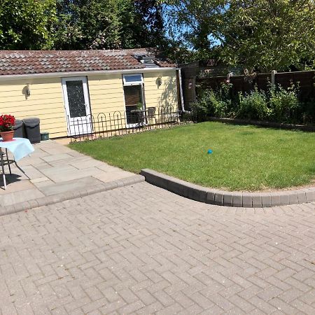 Appartamento Cosy 1 Bed Garden Annexe Colchester Esterno foto